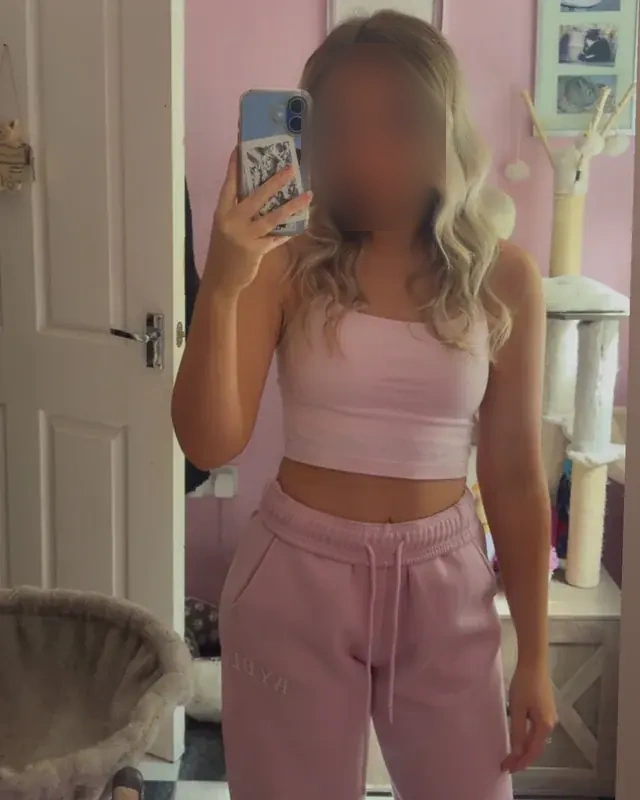 Nora - Image 2