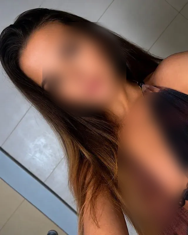 Manon - Image 2